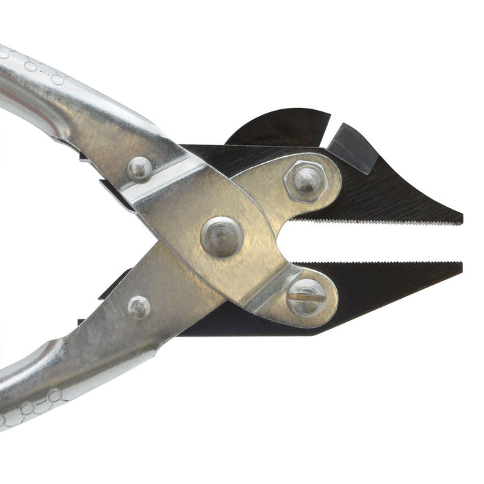 Flat Nose Pliers w/Wire Cutters 5"