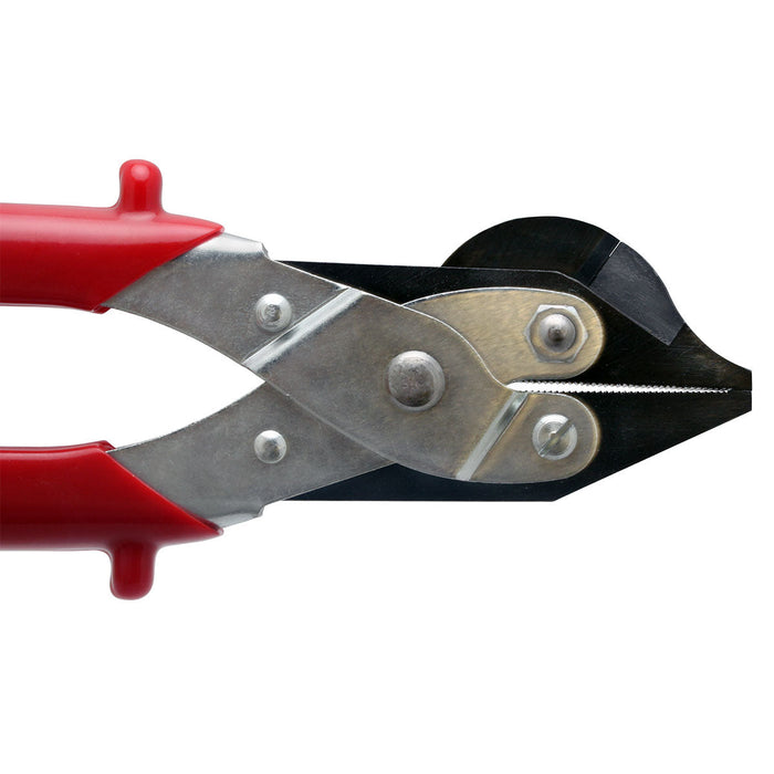 Flat Nose Pliers w/Wire Cutters 8"