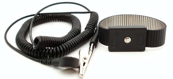 Botron B9478 Adjustable Black Metal Wrist Strap with 1/8" Snap & 6&#039; Coil Cord