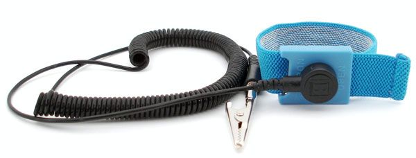 Botron B9608 Adjustable Blue Elastic Wrist Strap with 1/8" Snap, Constant Contact Hinge & 6&#039; Coil Cord
